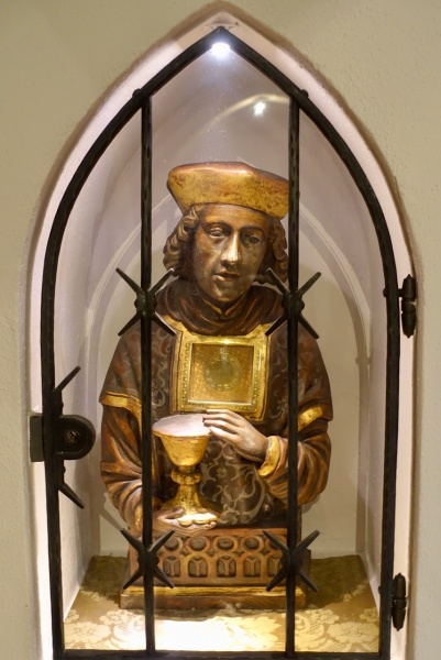 Datei:DSC03114 Reliquie.jpeg